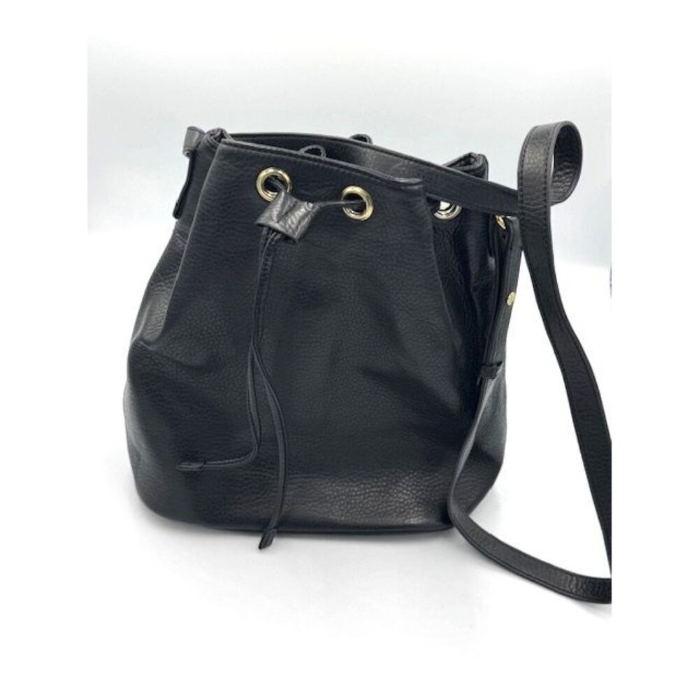 EUC Old Navy Modern Black Leather Bucket Bag With Gold-Tone Grommets